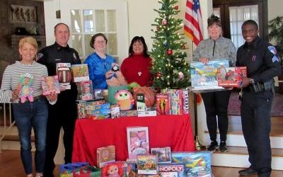 SWC aids SPD Christmas Toy Drive